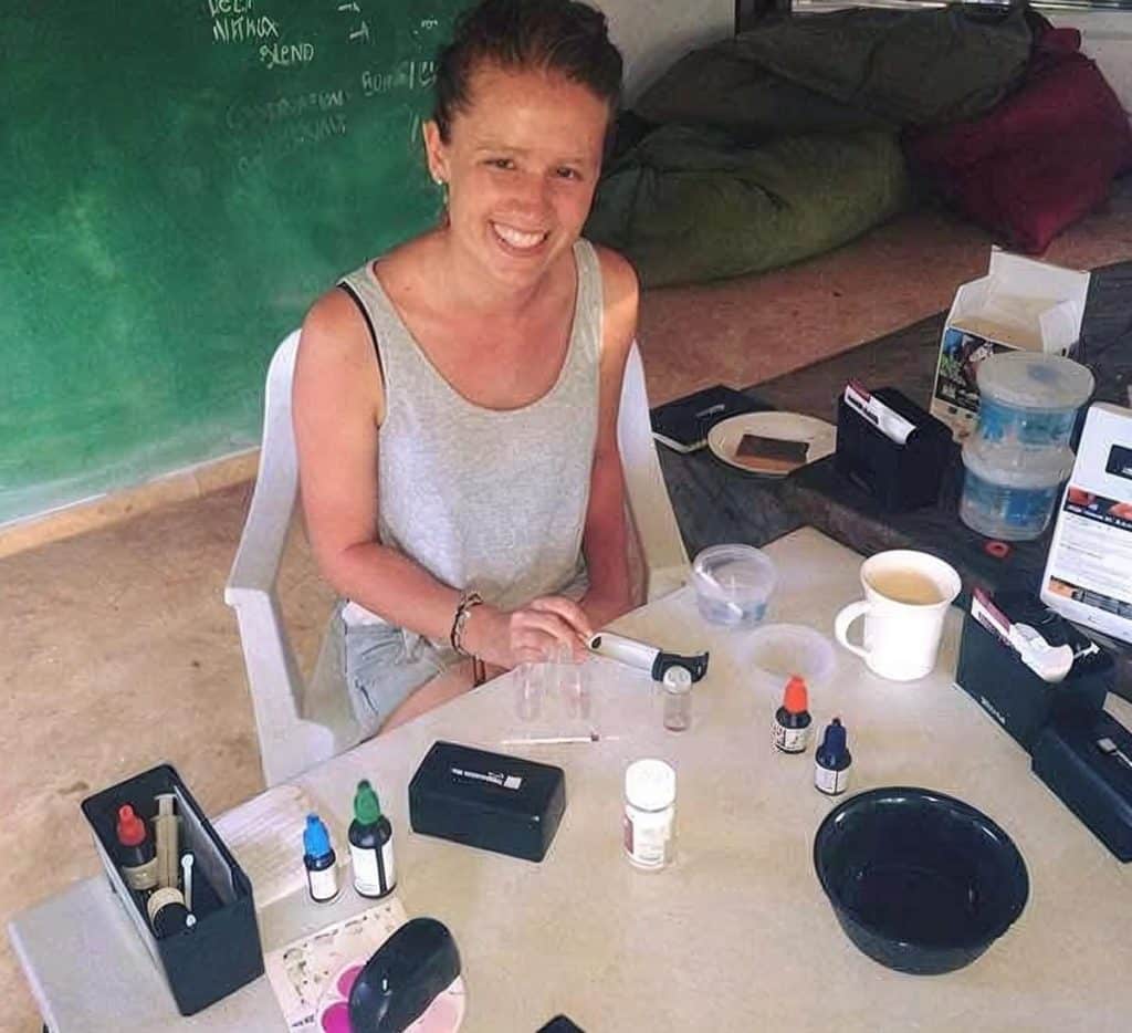 Intern Rita Naus at work